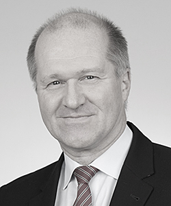 Dr. Peter Jahns Dr. Peter Jahns